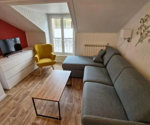 Dom wakacyjny Maison Du Poete *